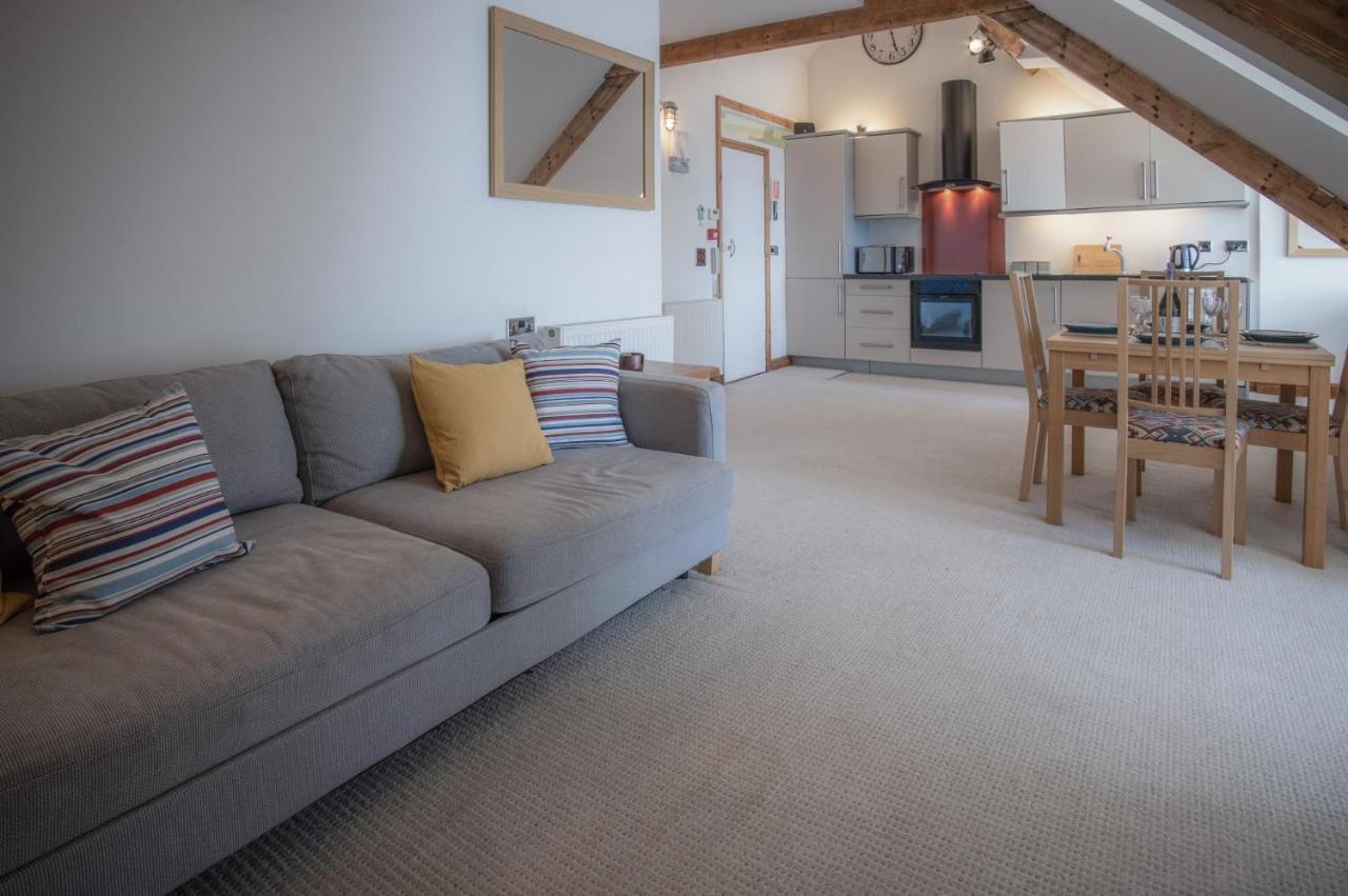 The Nest - 1 Bedroom Apartment - Tenby Dış mekan fotoğraf